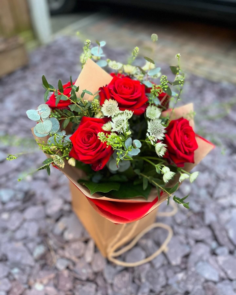 Luxury Red Rose Bouquet